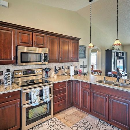 Lake Havasu City Home With Pool, Hot Tub And Mtn Views Exterior photo