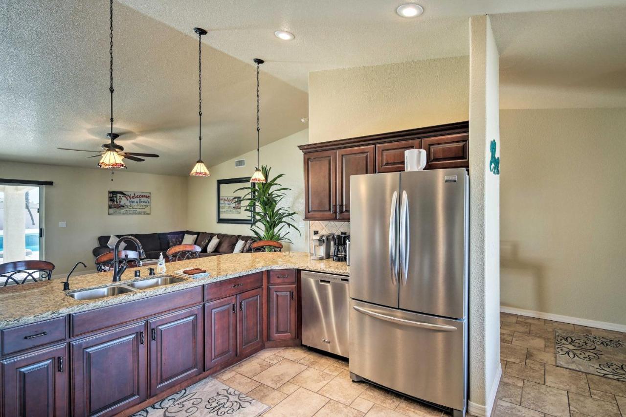 Lake Havasu City Home With Pool, Hot Tub And Mtn Views Exterior photo